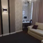 Zoe Apartment